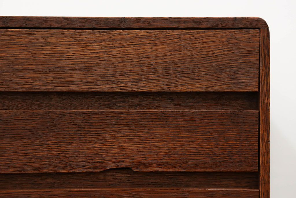 アンティーク家具　アンティーク 古いナラ材のシンプルな6杯小引き出し