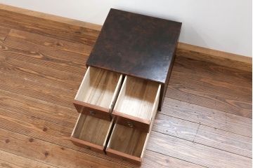 アンティーク家具　アンティーク 少々難有り　古い欅材の四杯小引き出し