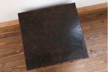 アンティーク家具　アンティーク 少々難有り　古い欅材の四杯小引き出し