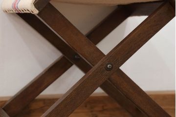 アンティーク家具　アンティークリネン座面の折り畳みスツール
