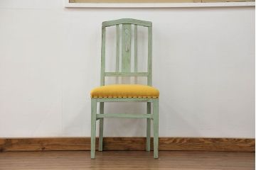 アンティーク家具　アンティークペイント かわいいデザインの椅子(チェア、イス)