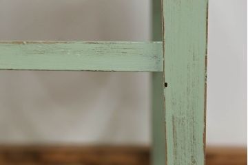 アンティーク家具　アンティークペイント かわいいデザインの椅子(チェア、イス)