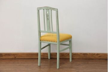 アンティーク家具　アンティークペイント かわいいデザインの椅子(チェア、イス)