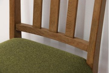 レトロ家具　アンティーク 古いナラ材のレトロな椅子(イス、チェア)