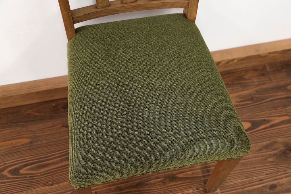 レトロ家具　アンティーク 古いナラ材のレトロな椅子(イス、チェア)