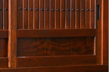 アンティーク家具　アンティーク 前面欅材!重厚な六尺水屋箪笥(食器棚、収納棚)