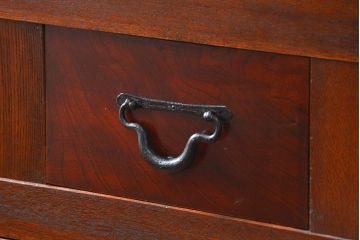 アンティーク家具　アンティーク 前面欅材!重厚な六尺水屋箪笥(食器棚、収納棚)