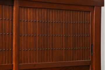 アンティーク家具　アンティーク 前面欅材!重厚な六尺水屋箪笥(食器棚、収納棚)