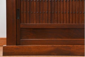 アンティーク家具　アンティーク 前面欅材!重厚な六尺水屋箪笥(食器棚、収納棚)