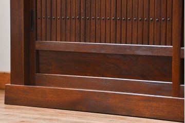アンティーク家具　アンティーク 前面欅材!重厚な六尺水屋箪笥(食器棚、収納棚)