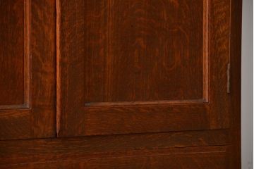アンティーク家具　アンティーク 古いナラ材の上質なワードローブ(洋服タンス、洋服箪笥)