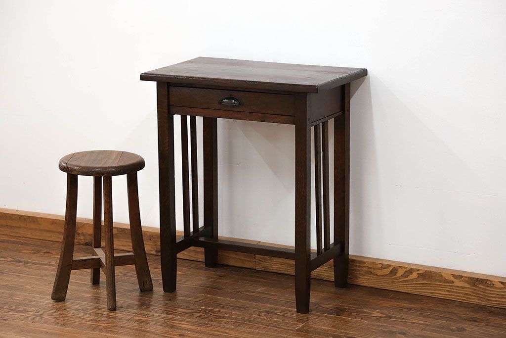 アンティーク家具　アンティーク 古いナラ材の引き出し付きサイドテーブル