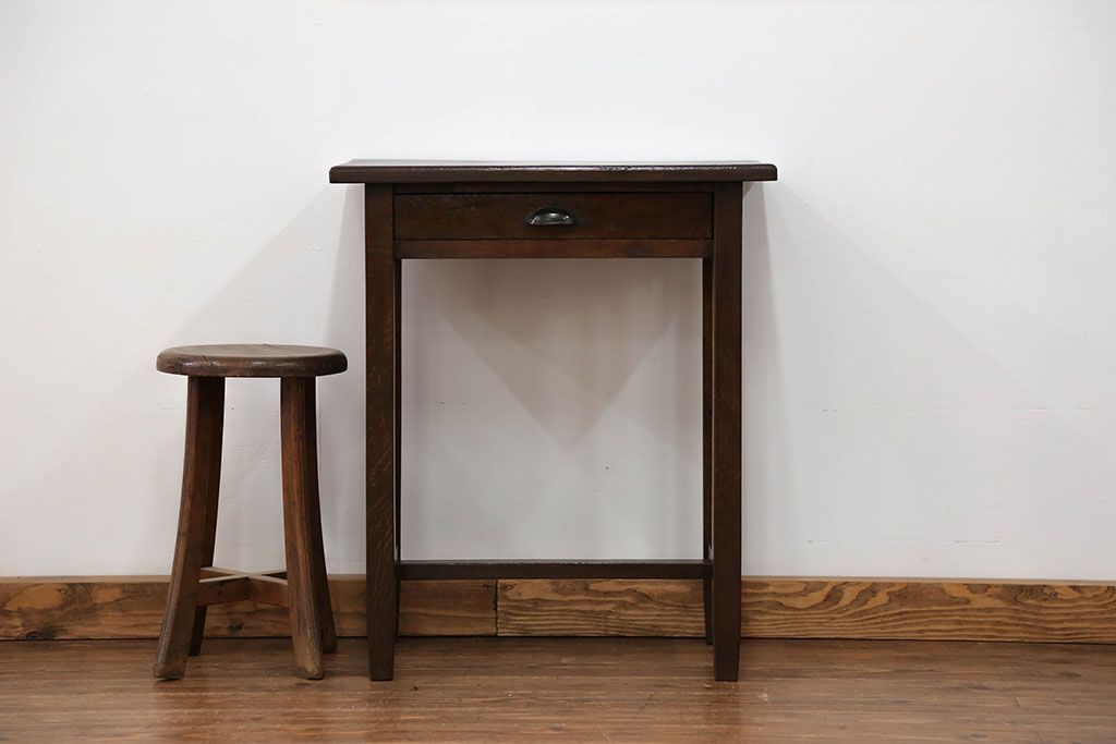 アンティーク家具　アンティーク 古いナラ材の引き出し付きサイドテーブル