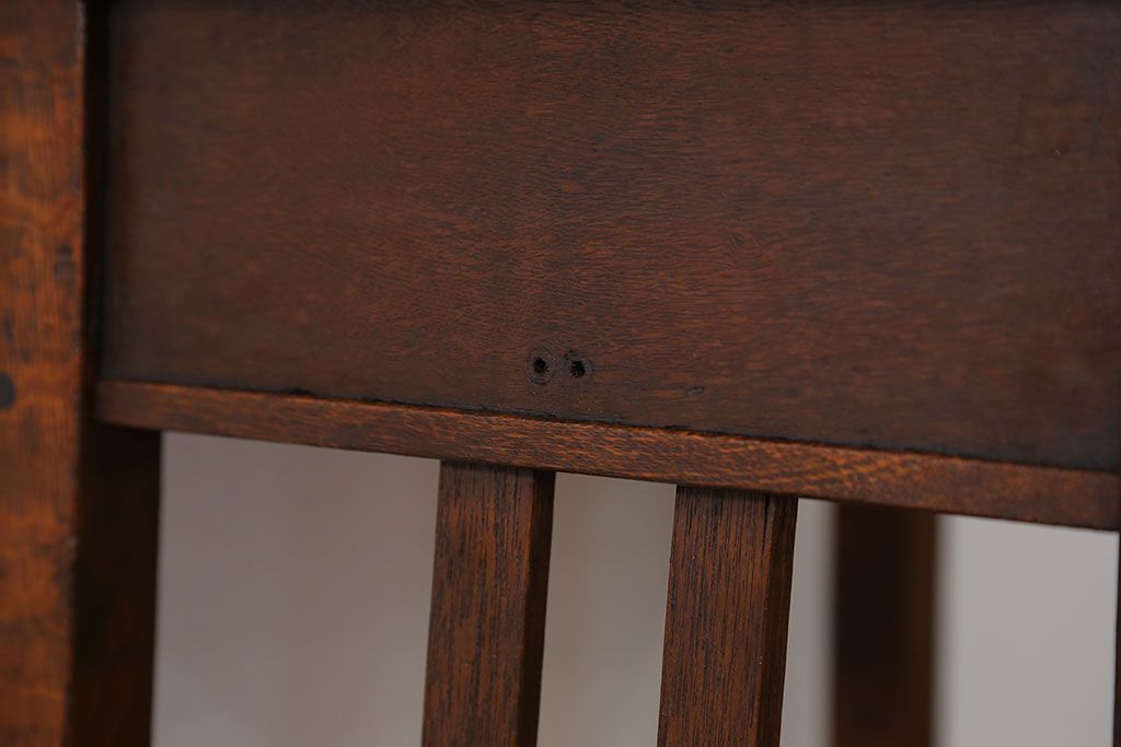 アンティーク家具　アンティーク 古いナラ材の引き出し付きサイドテーブル