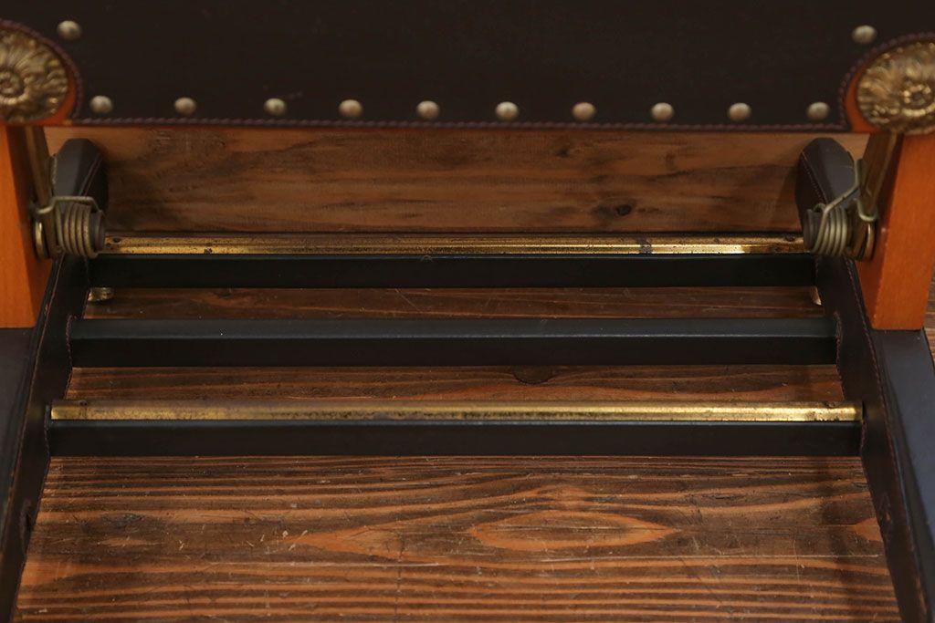 アンティーク雑貨　ジャンク品 イタリア製 豪華な作りのパンツプレスハンガー(ズボンプレッサー)