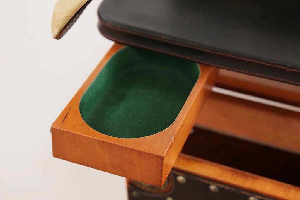 アンティーク雑貨　ジャンク品 イタリア製 豪華な作りのパンツプレスハンガー(ズボンプレッサー)