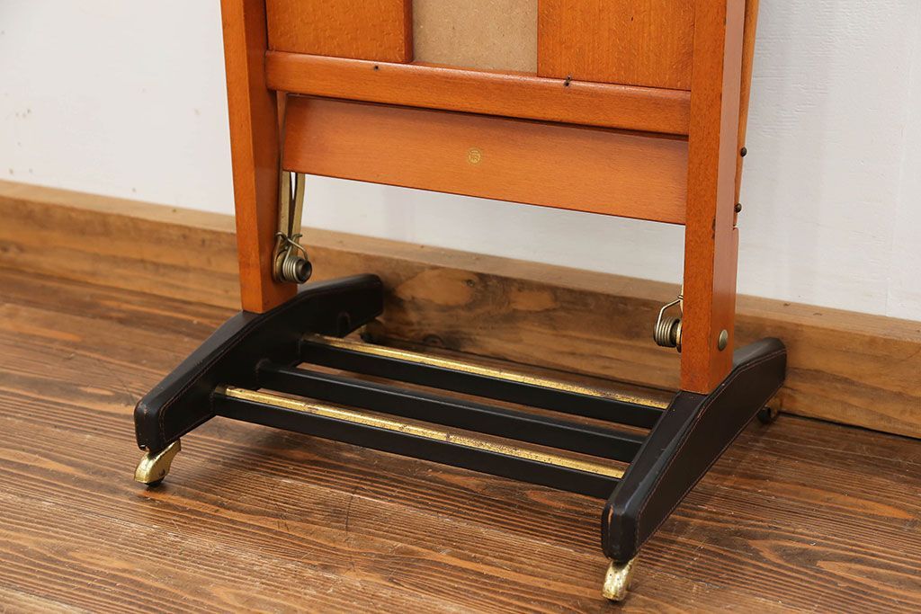 アンティーク雑貨　ジャンク品 イタリア製 豪華な作りのパンツプレスハンガー(ズボンプレッサー)