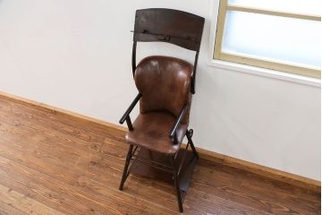アンティーク家具　イギリスアンティーク 本革仕上げの上質な2WAYベビーチェア(キッズチェア)