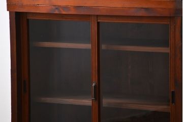 アンティーク家具　アンティーク 古い木のシンプルな二段重ね収納棚 (書棚、食器棚)