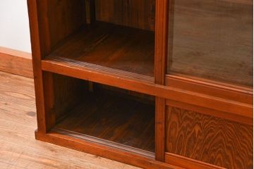 アンティーク家具　アンティーク 古い木のシンプルな二段重ね収納棚 (書棚、食器棚)