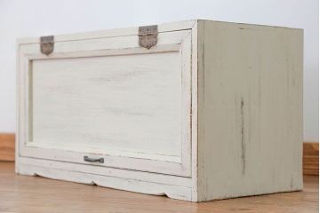 アンティーク家具　アンティークペイント 上開戸の引き出し付き収納棚(ローボード)