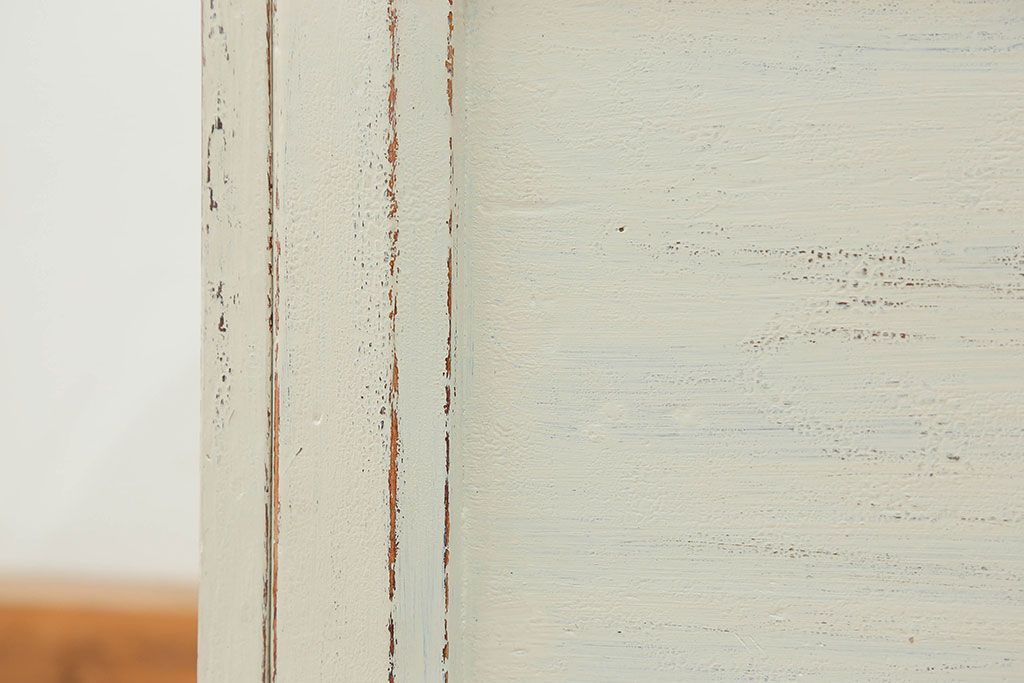 アンティーク家具　アンティークペイント 上開戸の引き出し付き収納棚(ローボード)