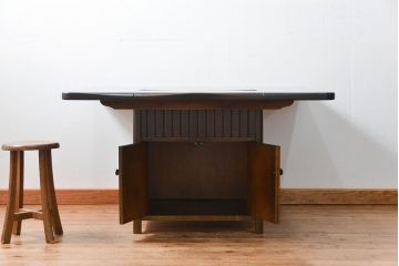中古 カリモク ルスティック(RUSTIC) 囲炉裏型 ダイニングテーブル(定価約15万円)