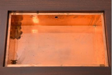 中古 杢目の美しいニレ材 重厚な囲炉裏ダイニングテーブルとダイニングチェア4脚セット