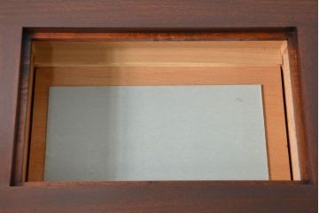 中古 杢目の美しいニレ材 重厚な囲炉裏ダイニングテーブルとダイニングチェア4脚セット