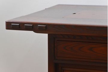 中古 杢目の美しいニレ材 重厚な囲炉裏ダイニングテーブルとダイニングチェア4脚セット