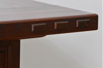 中古 杢目の美しいニレ材 重厚な囲炉裏ダイニングテーブルとダイニングチェア4脚セット