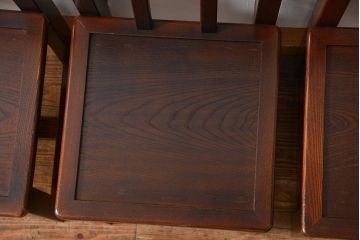中古 杢目の美しいニレ材 重厚な囲炉裏ダイニングテーブルとダイニングチェア4脚セット