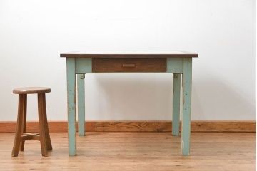 アンティーク家具　フランスアンティーク　古いペイントの引き出し付きテーブル(机、在宅ワーク、在宅用デスク)
