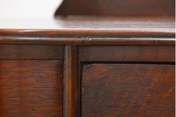 アンティーク家具　イギリスアンティーク オーク材のキドニーサイドキャビネット(ドレッシングチェスト)