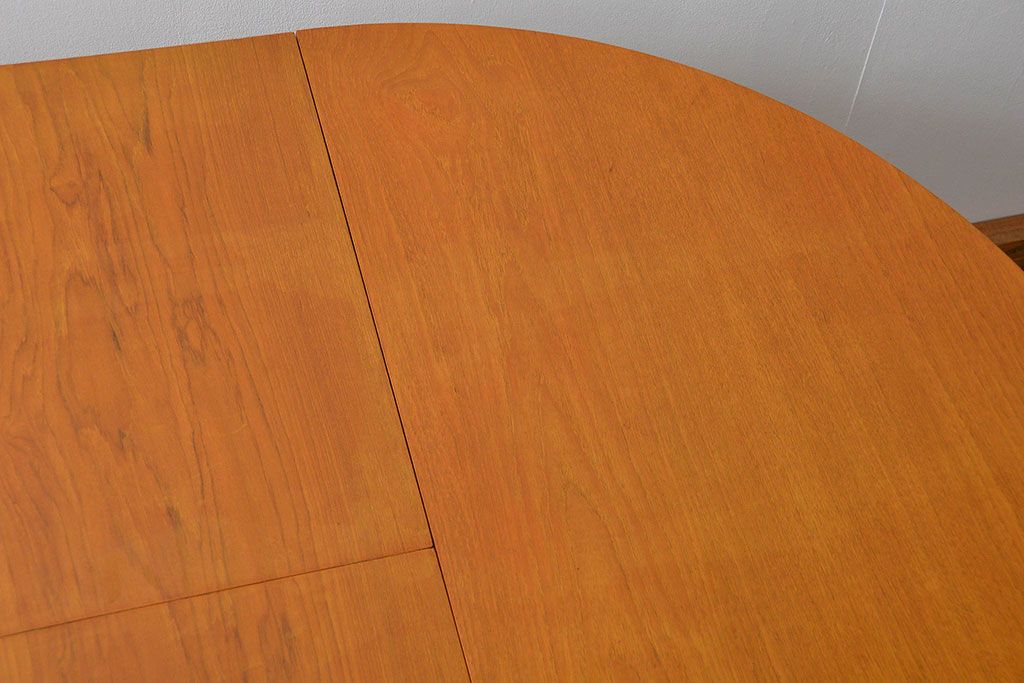 ヴィンテージ家具　北欧ビンテージ　丸型エクステンションテーブル