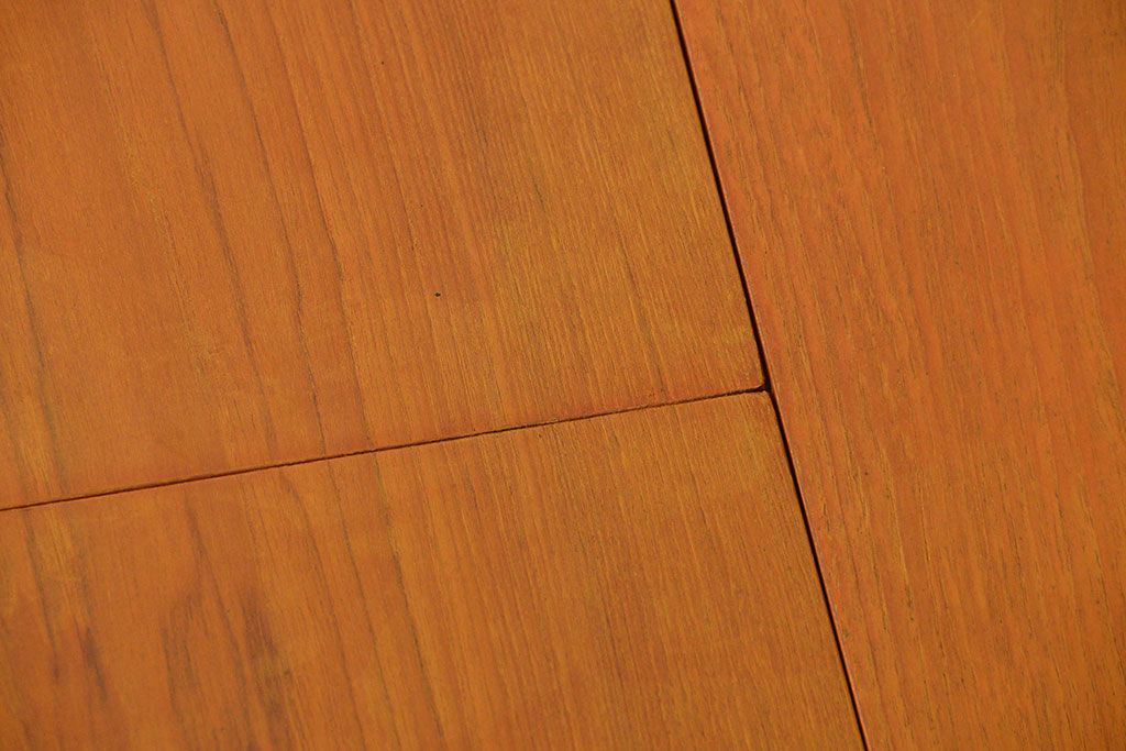 ヴィンテージ家具　北欧ビンテージ　丸型エクステンションテーブル