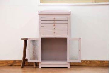 アンティーク家具　アンティークペイント　ダイヤガラスが入ったガラス取っ手の収納棚(デンタルキャビネット・ケビント)