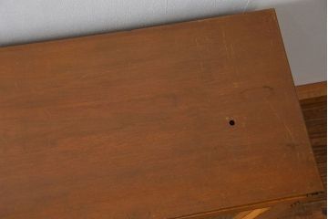 レトロ家具　昭和レトロ モールガラス入りのミッドセンチュリー食器棚(カップボード、収納棚)