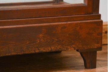 アンティーク家具　アンティーク 小振りな縦型ガラスケース(ショーケース)　