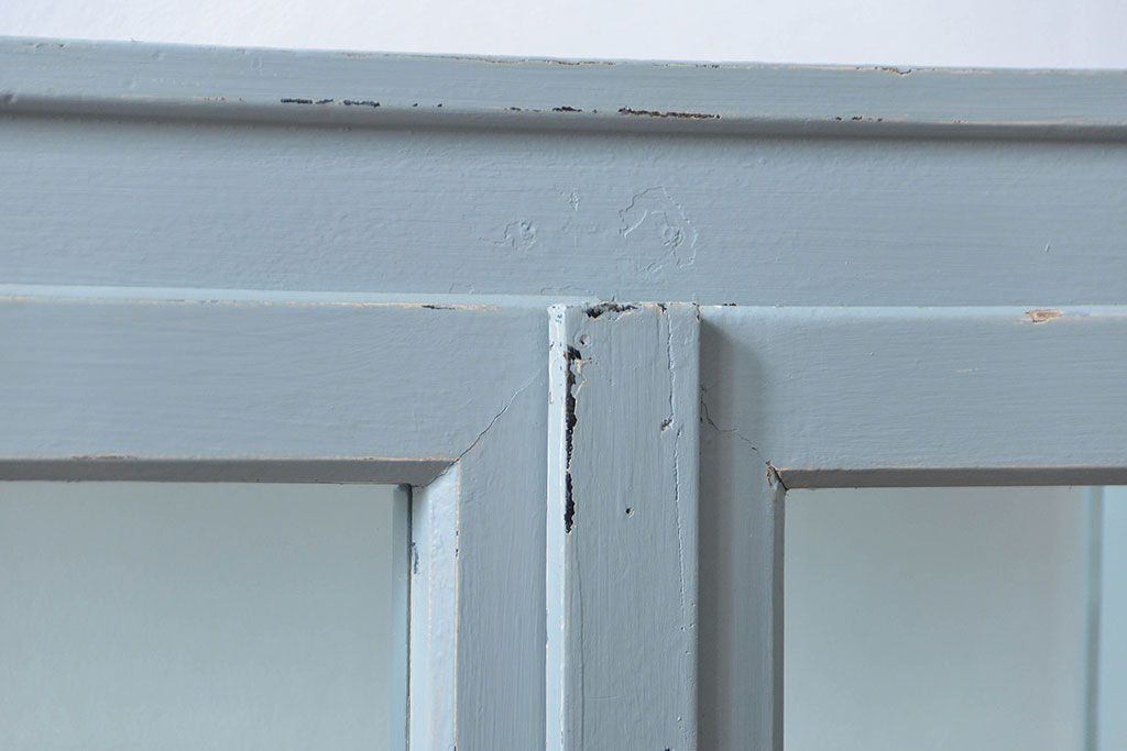 アンティーク家具　アンティークペイント 六面ガラスケビント(ガラスケース、ショーケース)