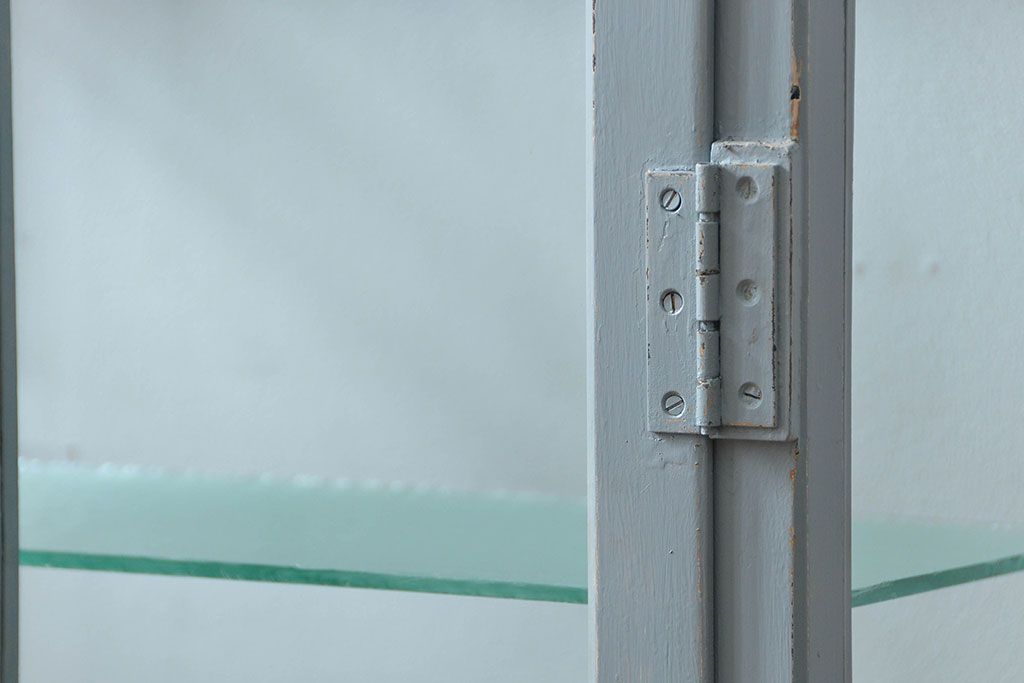 アンティーク家具　アンティークペイント 六面ガラスケビント(ガラスケース、ショーケース)