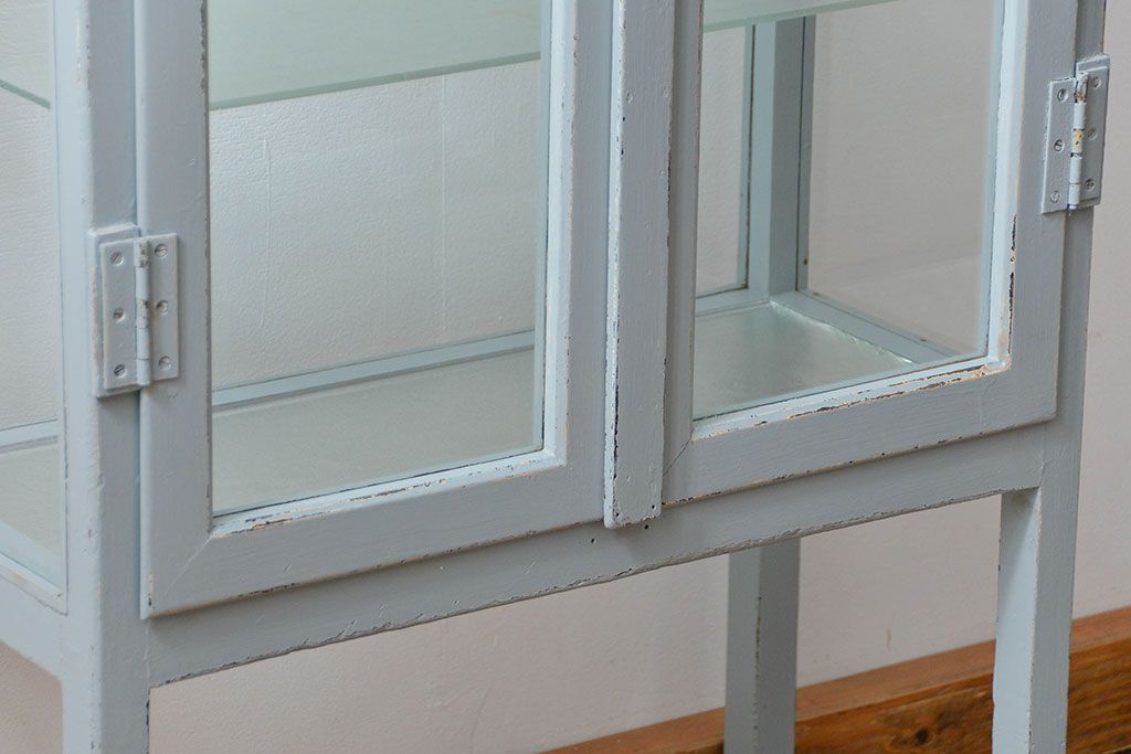 アンティーク家具　アンティークペイント 六面ガラスケビント(ガラスケース、ショーケース)