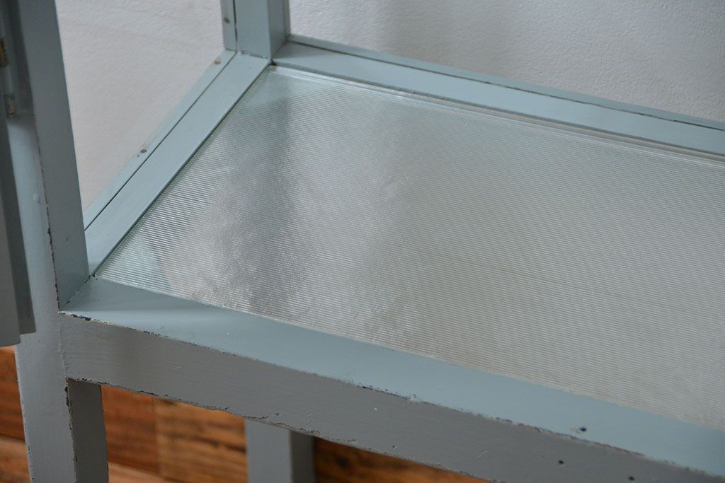 アンティーク家具　アンティークペイント 六面ガラスケビント(ガラスケース、ショーケース)