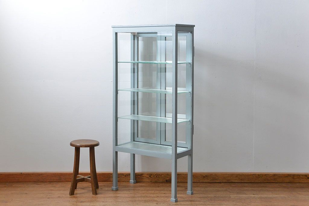 アンティーク家具　アンティークペイント 六面ガラスケビント(ガラスケース、ショーケース)