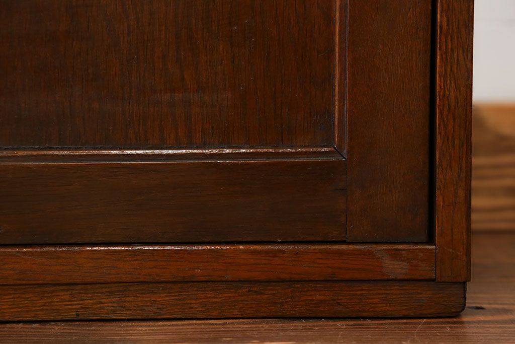 アンティーク家具　アンティーク 古いナラ材の上開き戸卓上本棚(書類棚、収納棚)