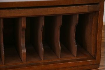 アンティーク家具　アンティーク 古いナラ材の上開き戸卓上本棚(書類棚、収納棚)