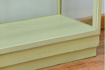 アンティーク家具　アンティークペイント!シンプルなガラスケース(ショーケース)