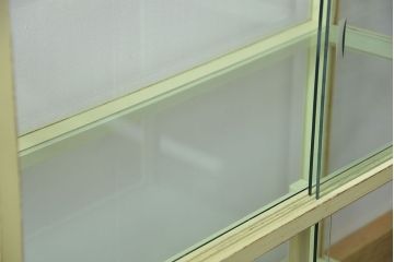 アンティーク家具　アンティークペイント!シンプルなガラスケース(ショーケース)