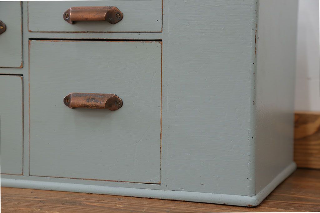 アンティーク家具　アンティークペイント 上蓋付き 5杯小引き出し