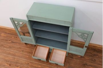 アンティーク家具　アンティークペイント 小振りなブックケース(本箱、収納棚)